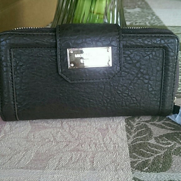 Michael kors wallet OBO