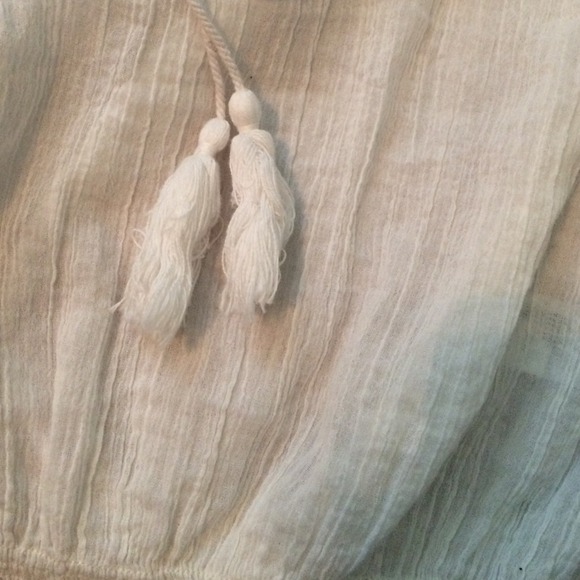 Forever 21 blouse - Picture 2 of 4