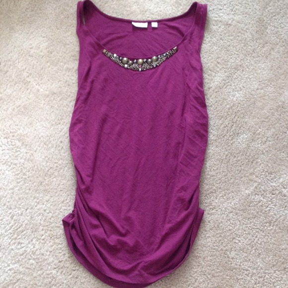 New York and Company magenta shirt