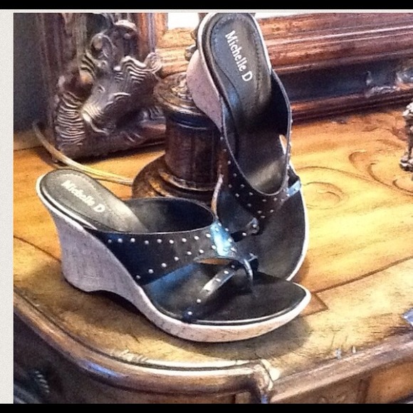 Michelle D Black Wedge