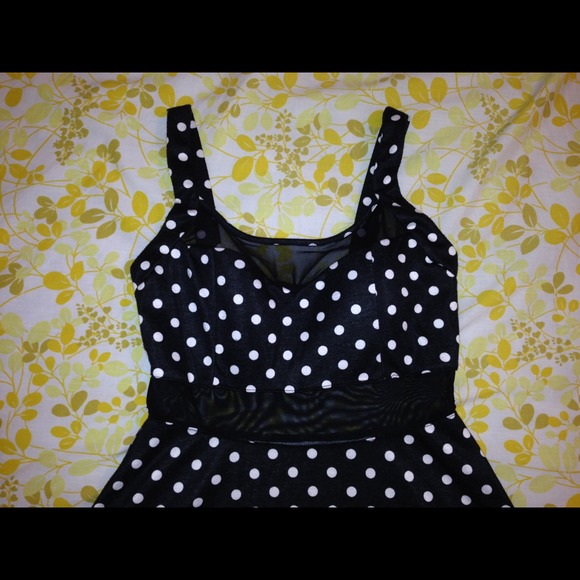 Polka Dot forever 21 - Picture 2 of 3