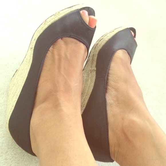 black fabric wedge open toe Shoes