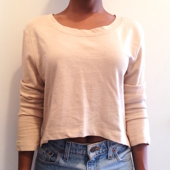 H&M cropped sweatshirt in blush pink