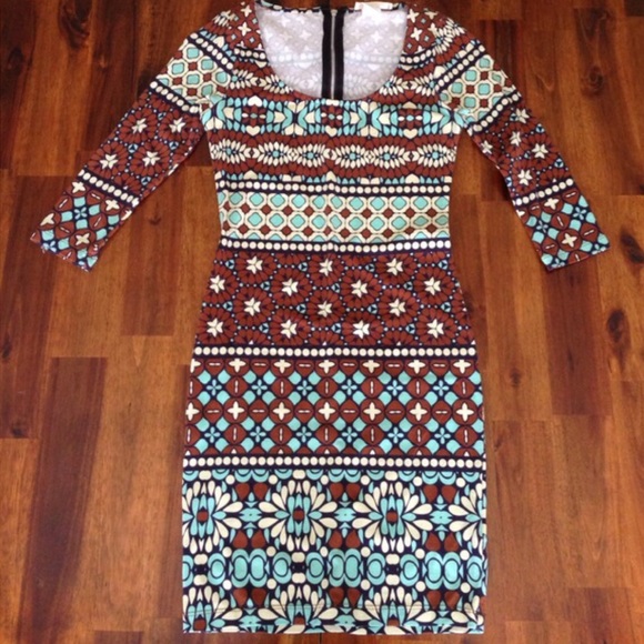 Printed Bodycon Dress - Picture 3 of 3