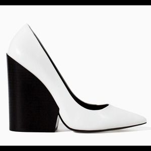 Zara pumps