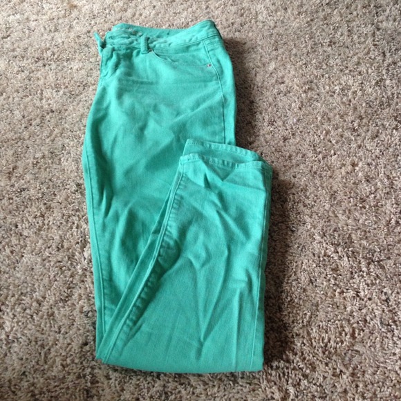 American eagle colored jeans