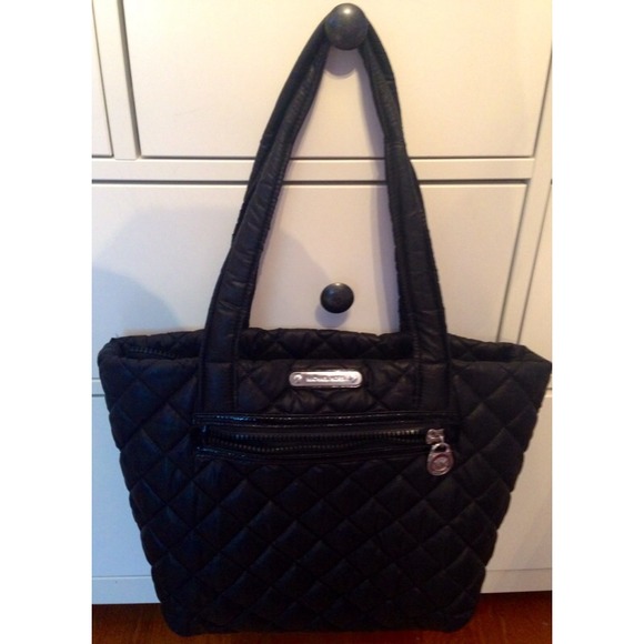 Black Michael Kors quilted tote
