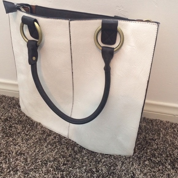Black and white Handbag