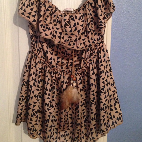 A silky dressy shirt from agaci.
