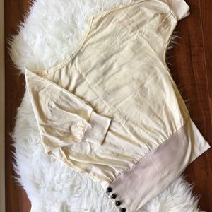 Scoop neck top, wide sleeve, banded button bottom