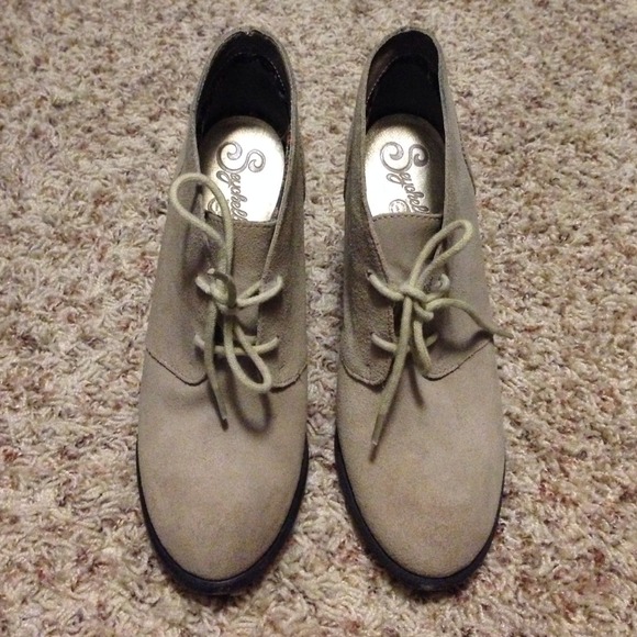 Seychelles Shoes - Saychelles, suede nude booties