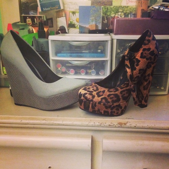 Heels - Picture 1 of 1