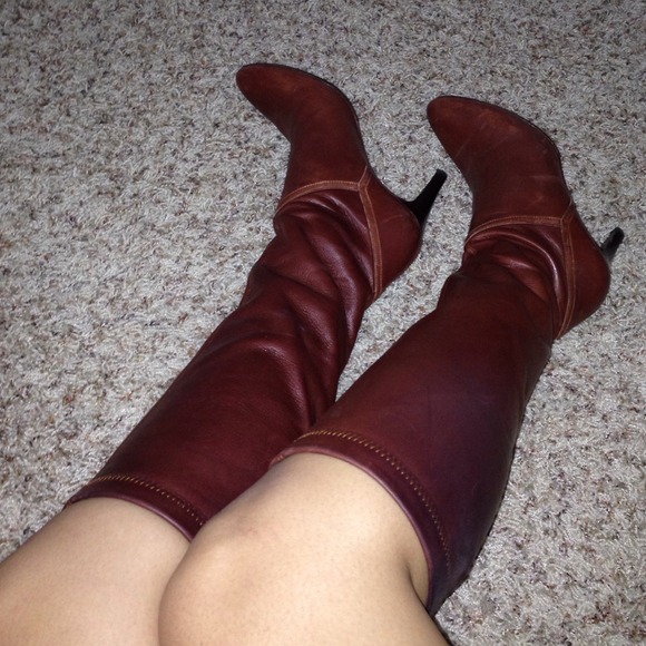 Cole Haan, knee high, brown leather boots - Picture 4 of 4