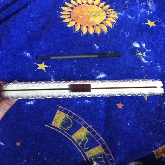 Mario Tricoci Wallet/Clutch - Picture 2 of 4