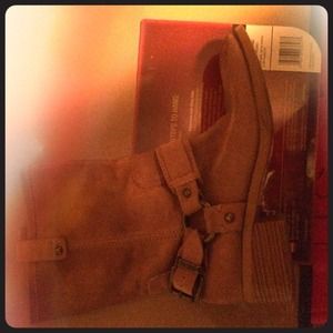 Jessica Simpson boots