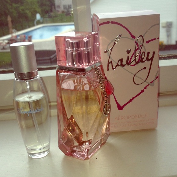 two aéropostale perfumes