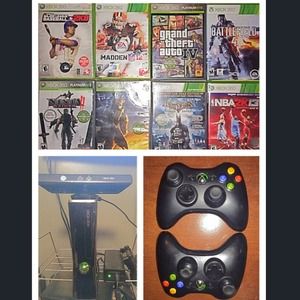 XBox 360 250 GB Console w/ Kinect , 2 controllers