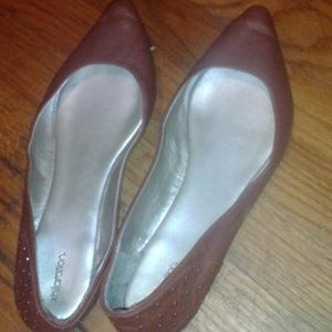 Xhilaration tan pointy toed flats