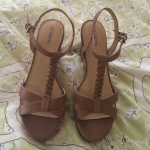 Liz Claiborne wedge sandals
