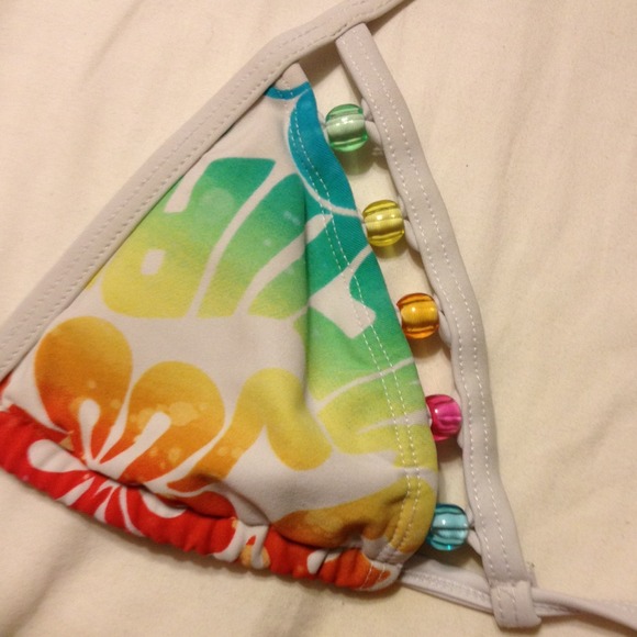 Adorable Hawaiian OP bikini with a beaded top! - Picture 2 of 2
