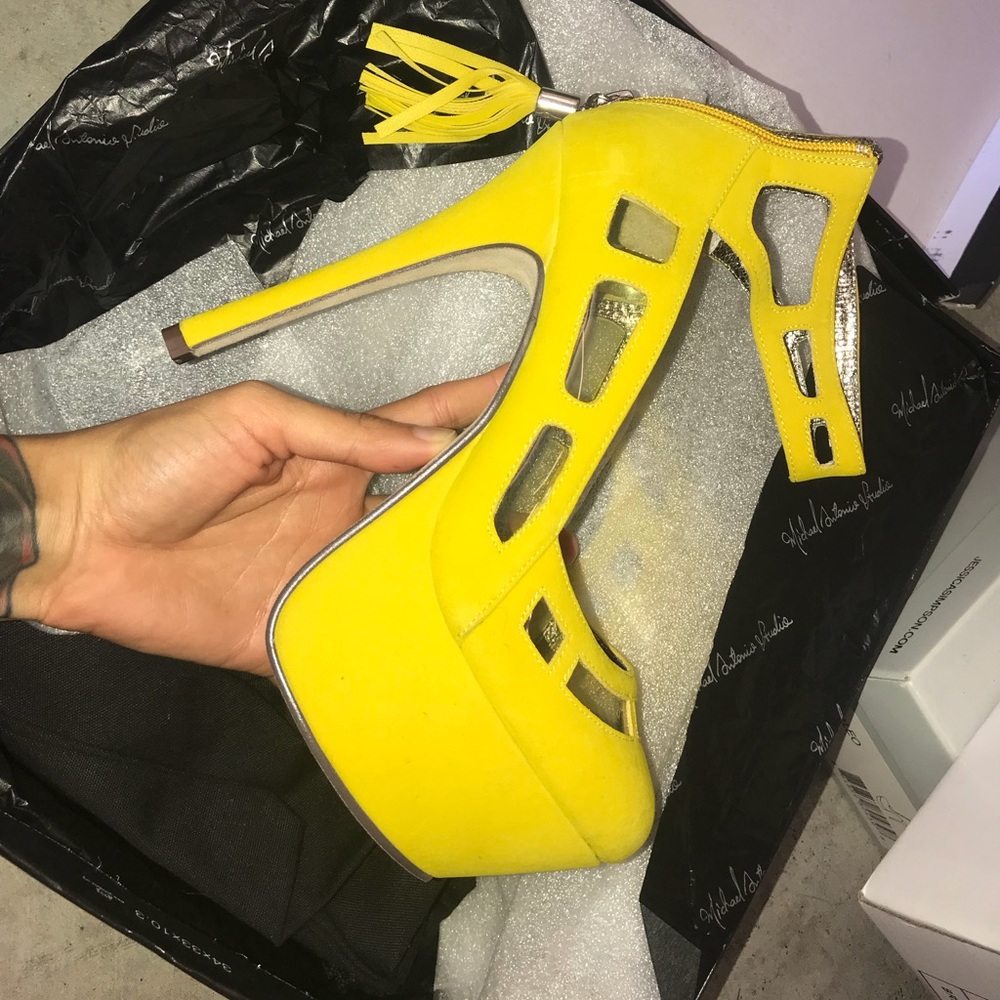 🎉🎊Michael Antonio Lavonne Pump🎉🎊