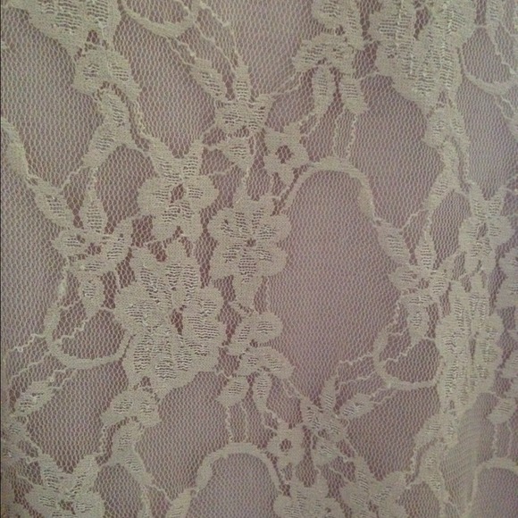 Lace top - Picture 2 of 2