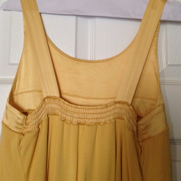 Dress - Picture 3 of 4