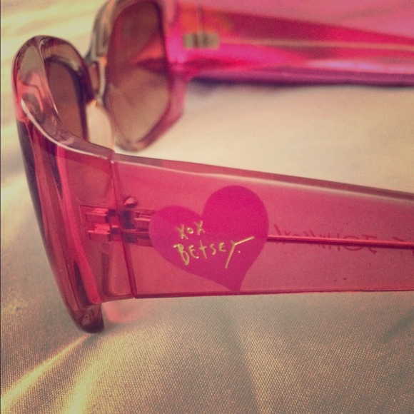 Betsey Johnson with case