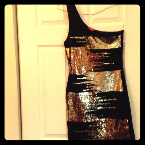 Party gown