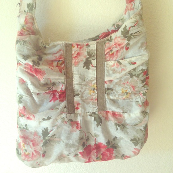 🔴sold🔴Floral Purse
