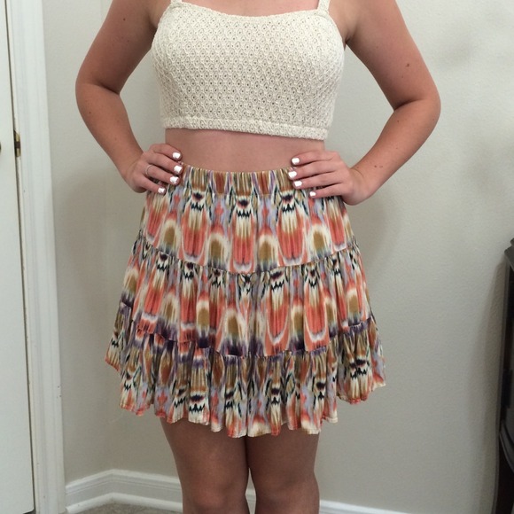 Artsy Rachel and Chloe skirt - Picture 1 of 4