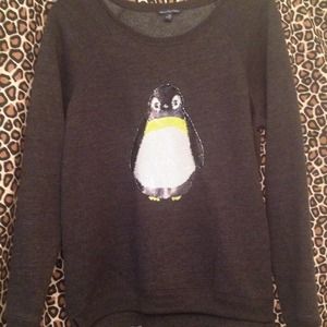 Penguin Sweater ❄️🐧 (on hold)