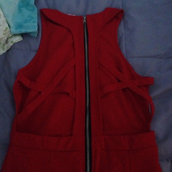 🚫sold🚫Red Tobi dress with cut out back