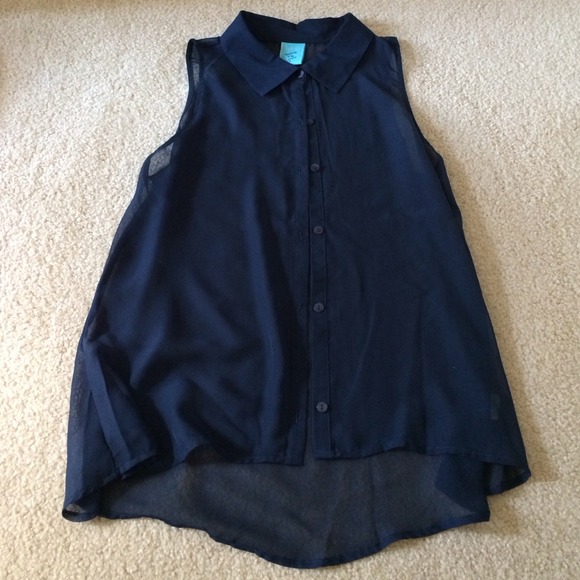 Sheer button up tank