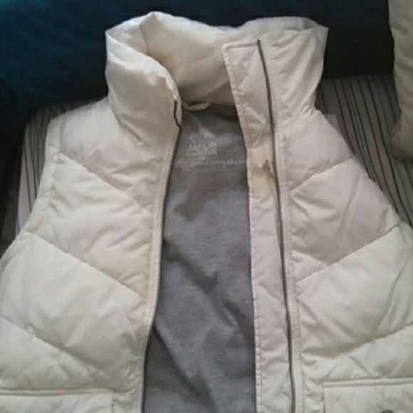 Over coat for those chilly days ! - Picture 3 of 3