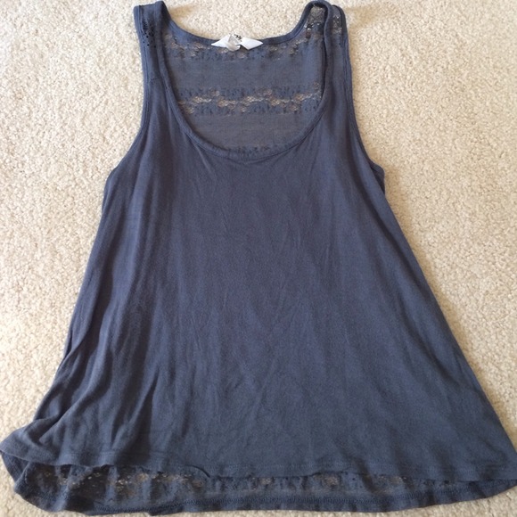 Grey tank