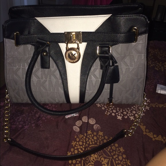 MK Purse