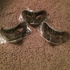 Black and silver masquerade mask⚡️REDUCED PRICE⚡️