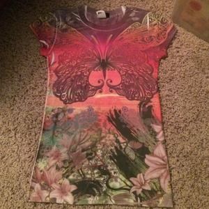 Short sleeve fitted shirt