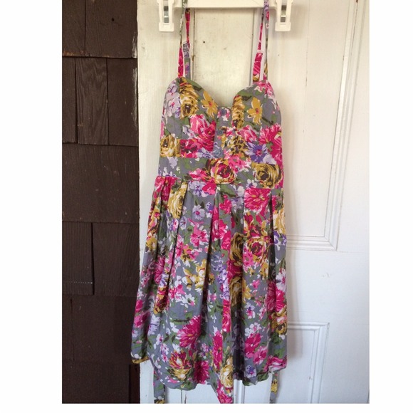 Floral print dress