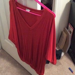 FLOWY OFF THE SHOULDER SHIRT