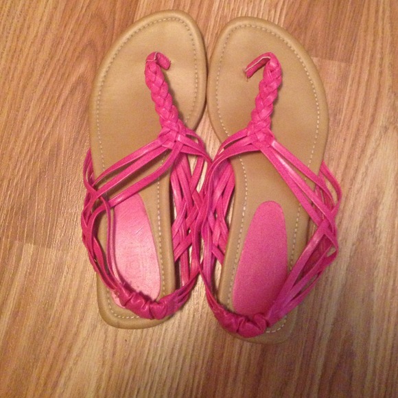 Braided pink sandals!