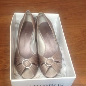 Size 8 Silver Satin Formal Shoes
