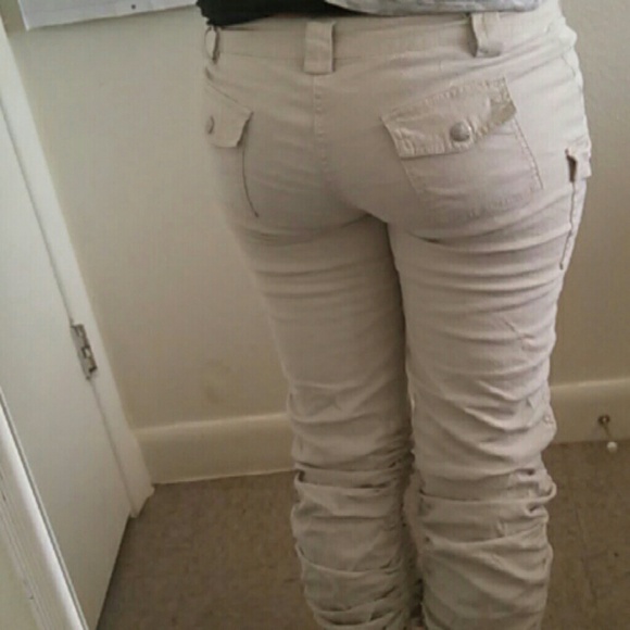 Capris - Picture 3 of 3