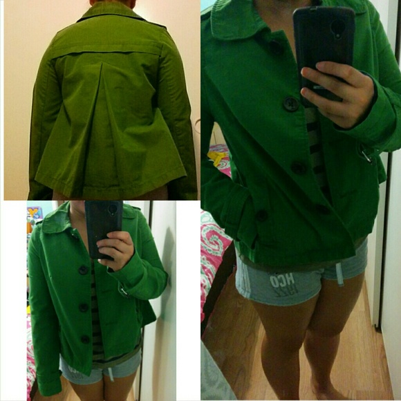 Cropped Green Jacket - Picture 4 of 4
