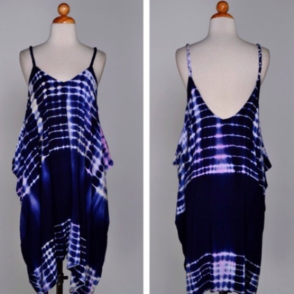 Dresses & Skirts - ⤵️ Tye dye tank dress