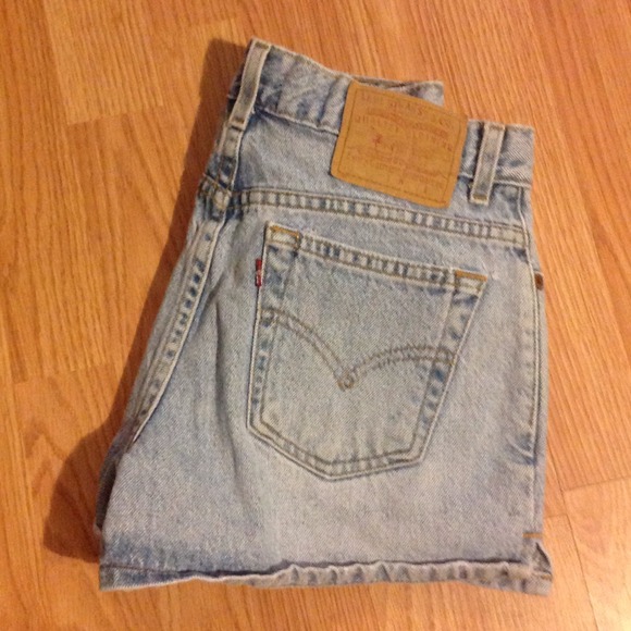 Levi shorts