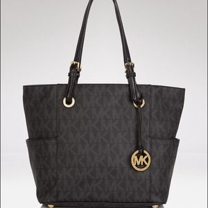 Authentic Michael Kors Black LEATHER Purse