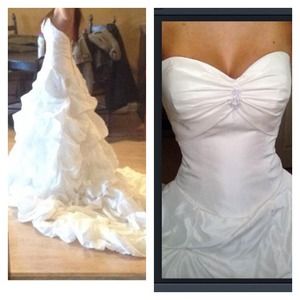 Wedding dress altered to fit a "0" (ZERO)