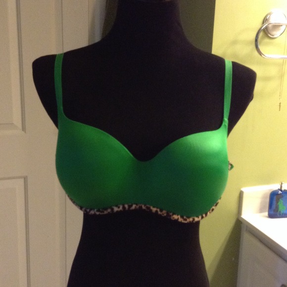 Victoria Secret bra